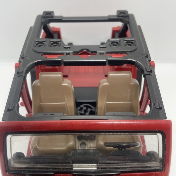Bruder Red Jeep Wrangler Rubicon 2014 *MISSING DOORS*seats Top Tailgate - Picture 8 of 16